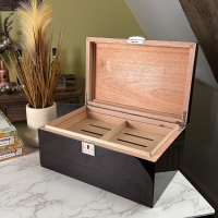 Prestige Princeton Ebony Humidor - 130 Cigar Capacity